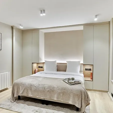 Daire Center Of By Prestige