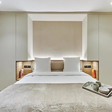 Center Of By Prestige Daire *