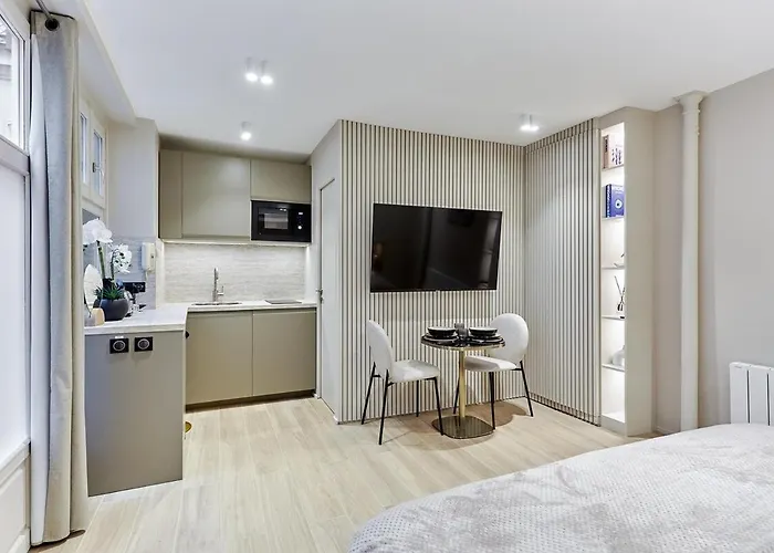 Daire Center Of By Prestige Paris